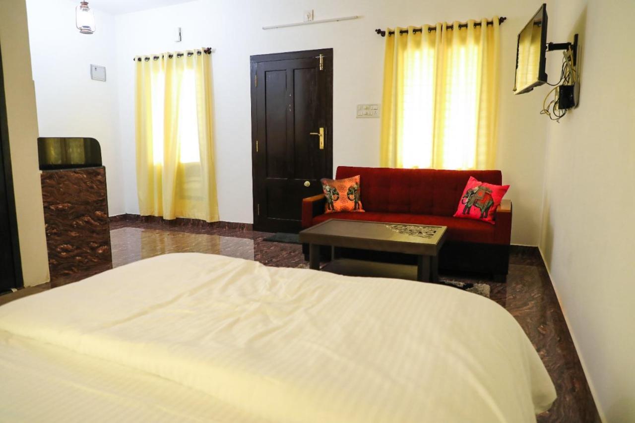 Castle Home Stays Udupi Eksteriør bilde